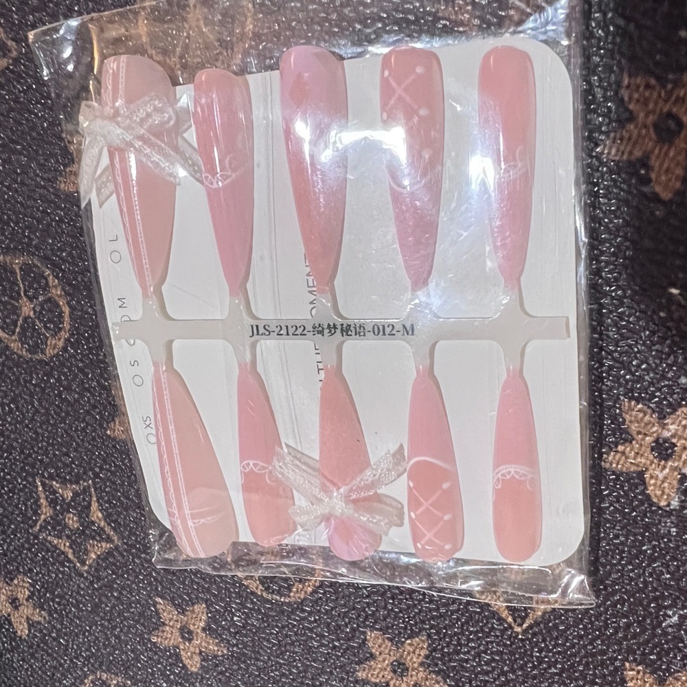 $15 for two.DIY Nail Art Set - Pink